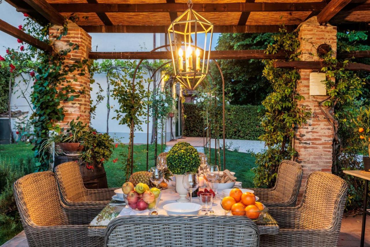 Pennecchio Villa Lucca Luaran gambar
