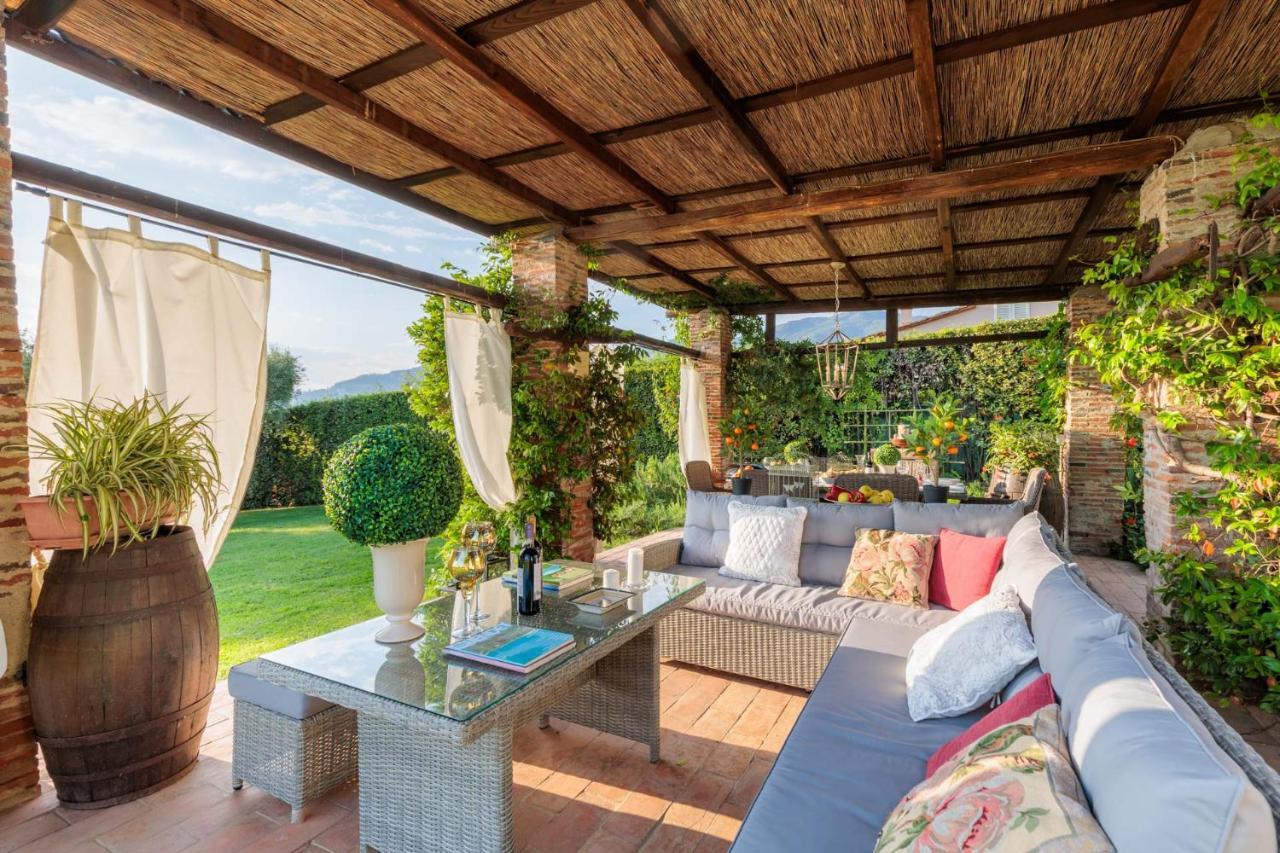 Pennecchio Villa Lucca Luaran gambar
