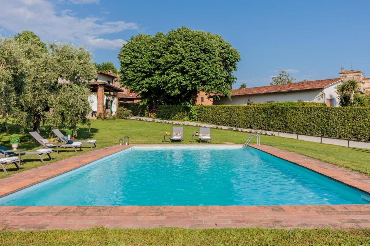 Pennecchio Villa Lucca Luaran gambar