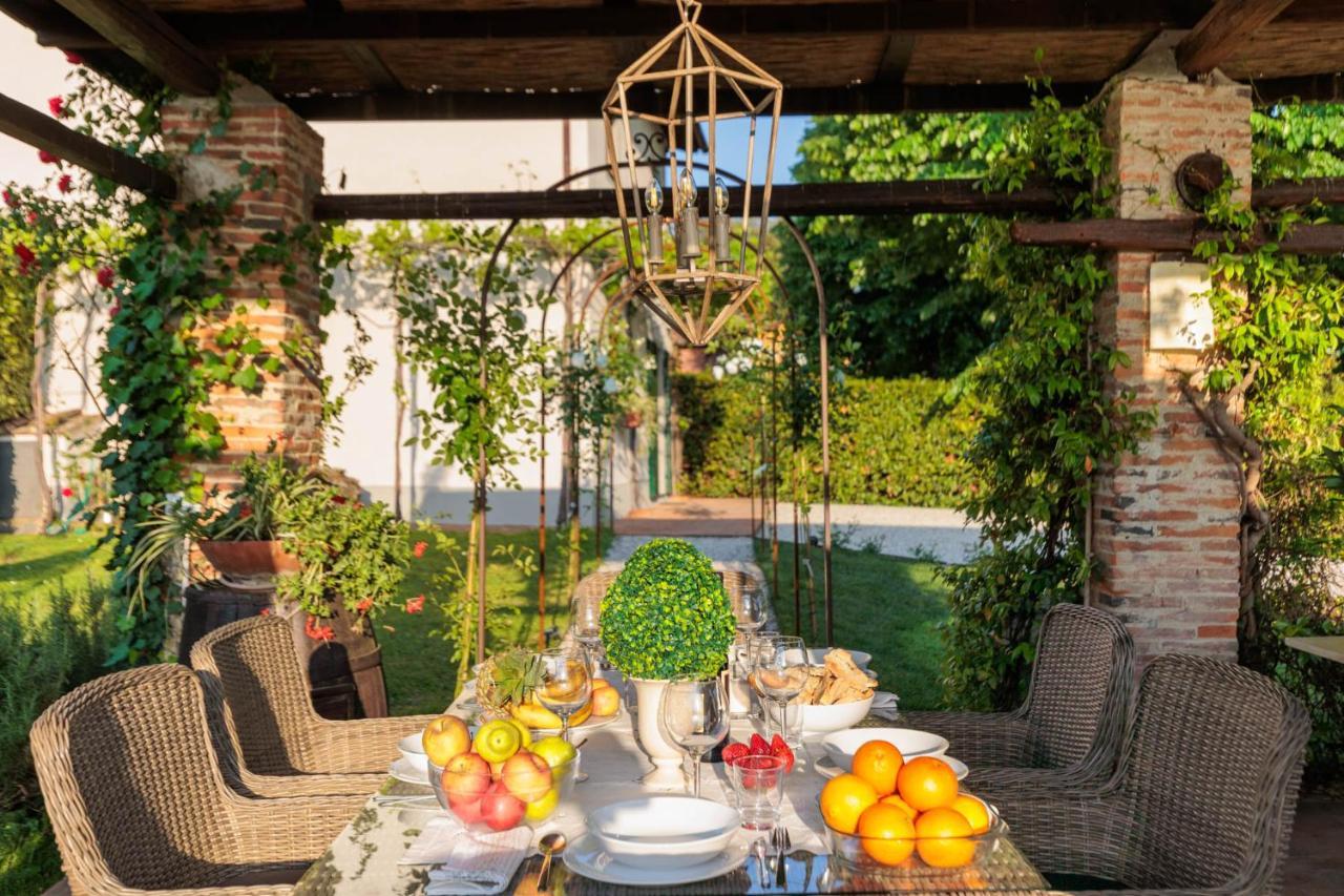 Pennecchio Villa Lucca Luaran gambar